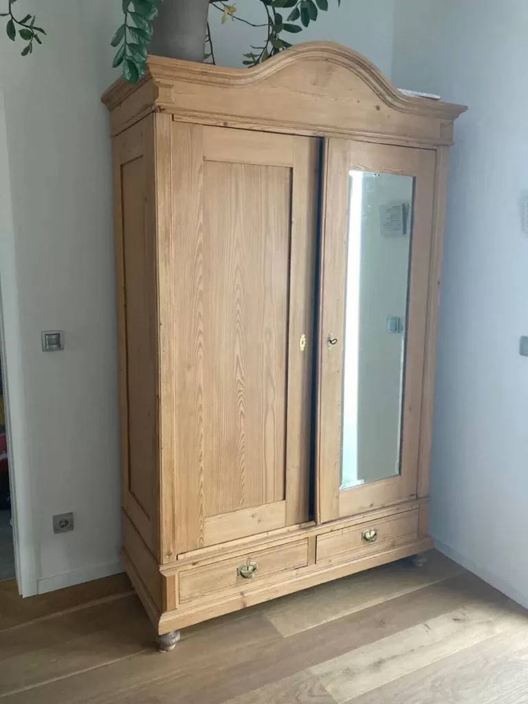 Alte Kleiderschrank Gebraucht Holz | Ebay intended for Kleiderschrank Gebraucht