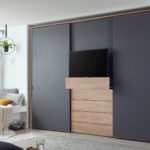 Staud Media Multi Tv Kleiderschrank Mit Schubkästen Mattglas B249 for Kleiderschrank Fernseher